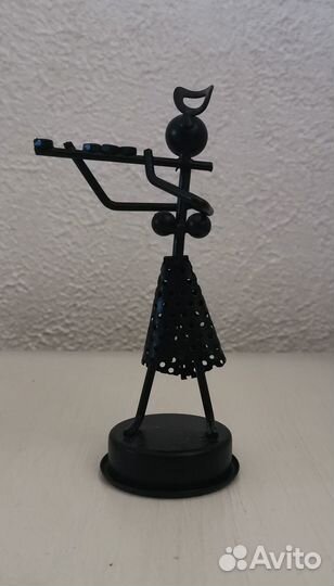 Статуэтки из металла. Квартет