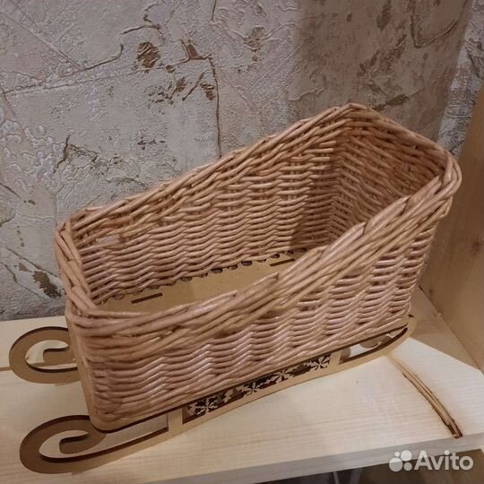 Сани плетеные. Оригинальный подарок. Новый год