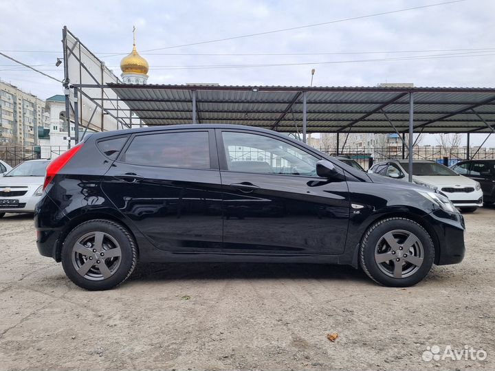 Hyundai Solaris 1.6 AT, 2014, 115 340 км