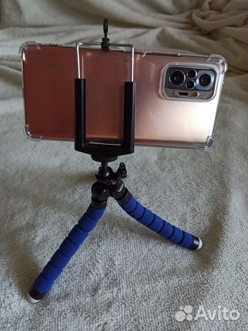 Гибкий штатив для телефона