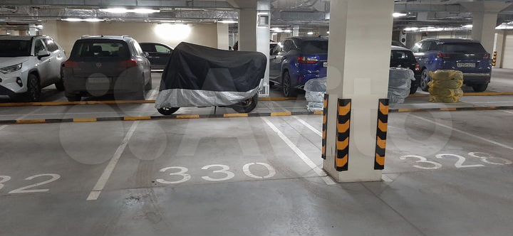 Машиноместо, 15 м²