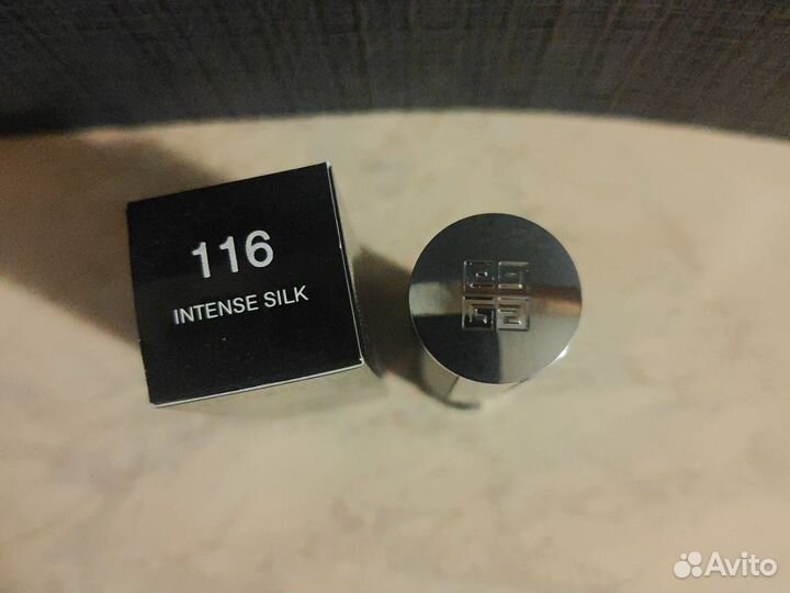 Помада givenchy