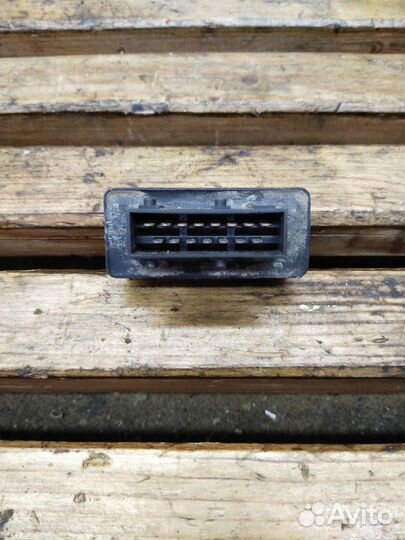 Реле бензонасоса Peugeot 206 2000 240107