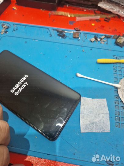 Дисплей на a52