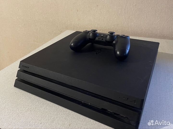 Play station 4 pro