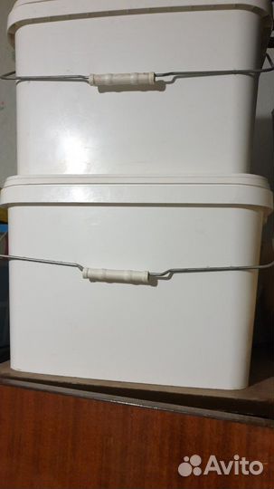 Пластиковое ведро 20л с крышкой