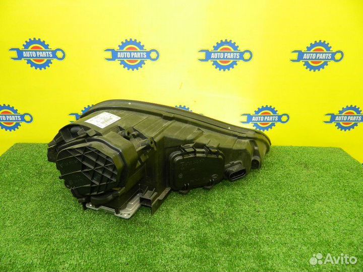 Фара левая Porsche Cayenne 957