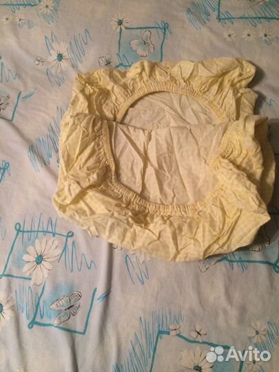 Простыня на резинке в детскую кроватку