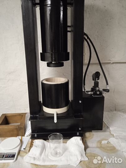 Натуральное сыродавленное масло из семян и орехов