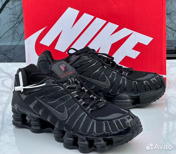 Nike shox tn Black