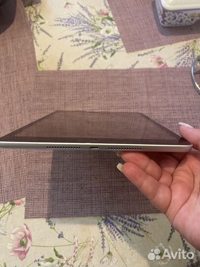 Планшет Apple iPad 10.2 Wi-Fi 64GB Silver (MK2L3)