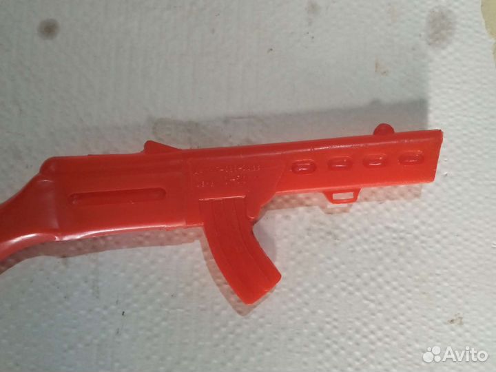 Игрушка детская автомат