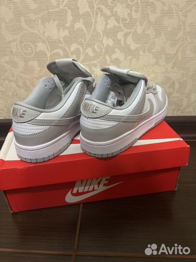 Кроссовки женские nike sb dunk low 39 размер