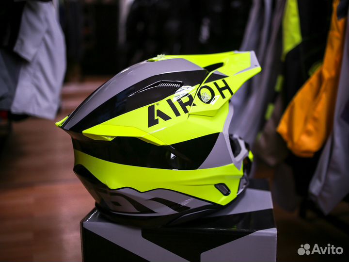 Мотошлем Airoh Twist 3, King Yellow Gloss