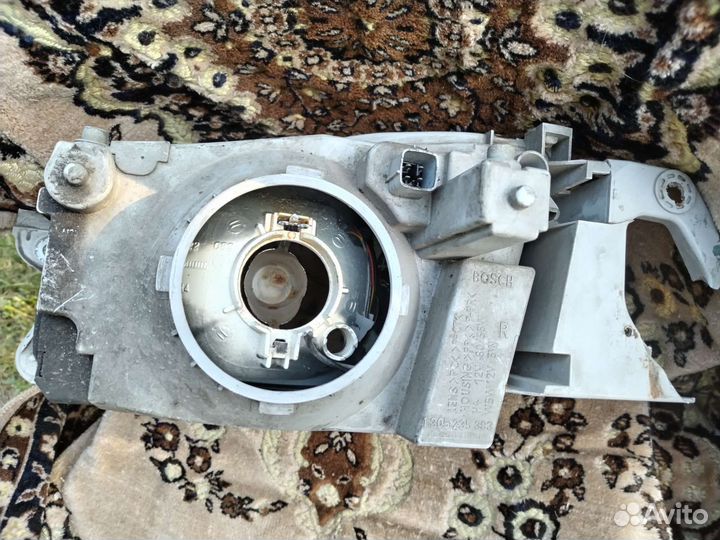 Фара mazda 323 bj