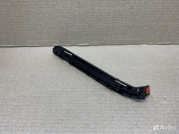 Кронштейн переднего бампера RH Opel Astra J GTC