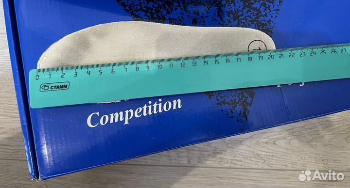 Фигурные коньки riedell