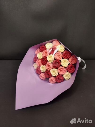 Розы из Белого Шоколада - 29 шт в Букете