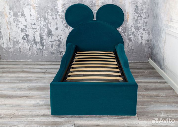 Кровать детская 80х160 Микки морская волна велюр