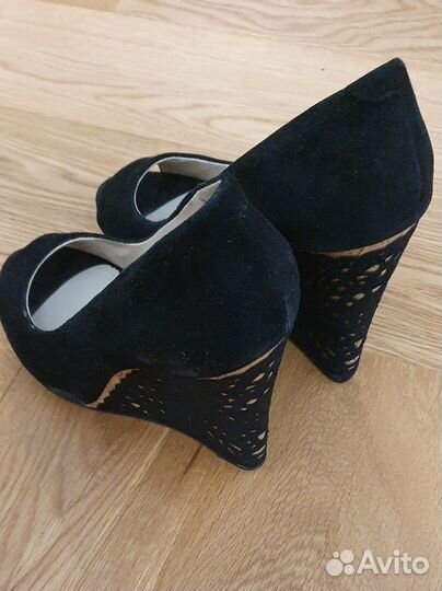 Туфли чёрные на танкетке 37