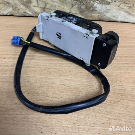 Блок кнопок Mercedes w209