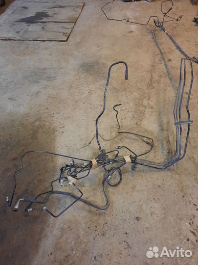 Трубки топливные, тормозные Ford Focus 2