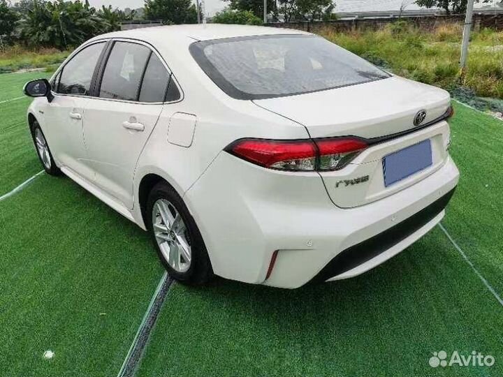 Toyota Corolla 1.8 CVT, 2019, 60 000 км