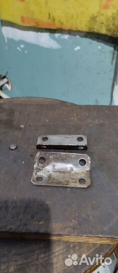 Крепления глушителей Ява 360/559 старушка