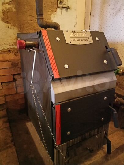 Дом 226,7 м² на участке 9 сот.