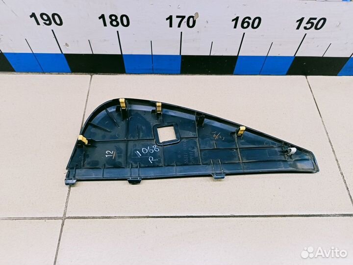 Накладка (кузов внутри) Land Cruiser (150) -Prado