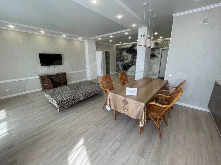 1-к. квартира, 75 м², 8/9 эт.