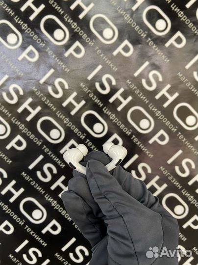 AirPods Pro без кейса