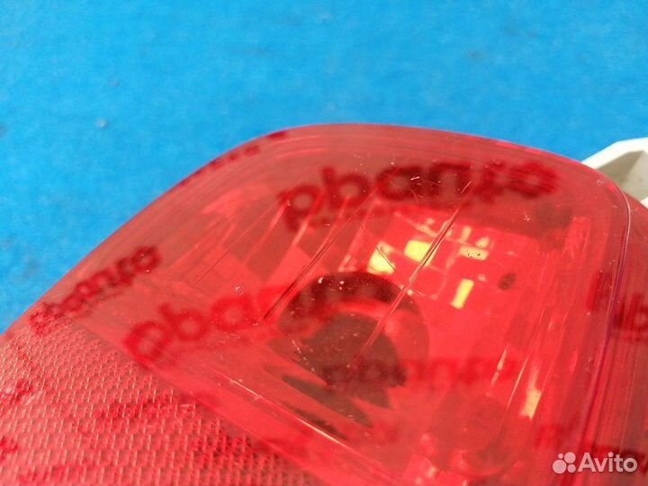 Птф заднего бампера левая 92405-1Y100 Kia Picanto