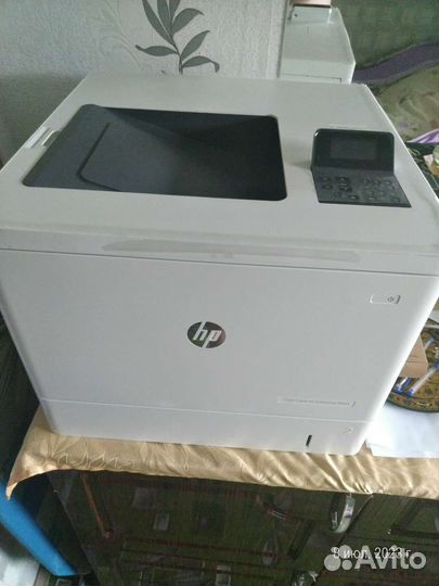 Лазерный принтер HP LaserJet Enterprise 500 M552dn