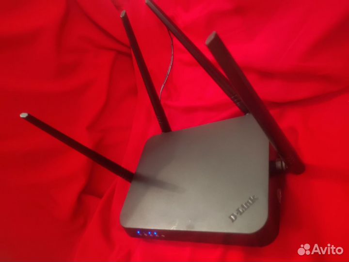 Wi Fi Роутер (Гигaбитный) USB,Wi Fi 2,4 и 5Ггц