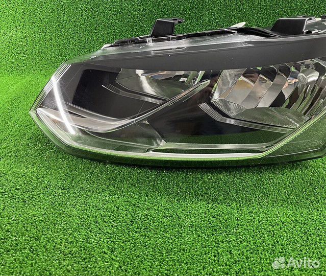 Фара левая Polo Sedan 15-20