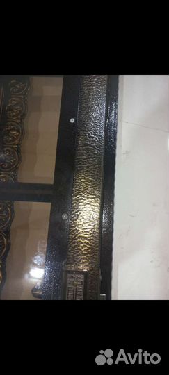 Дверь входная металлическая новая