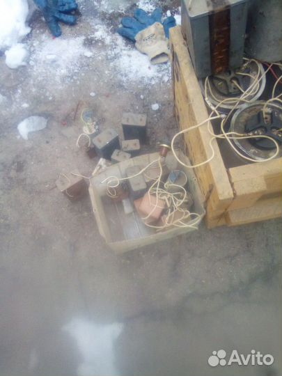 Конденсаторы разные