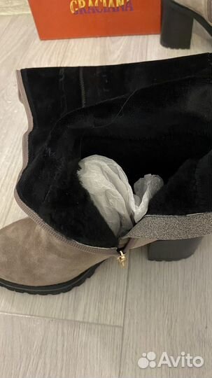 Ботфорты натур. замш/мех, зимние р-р 39, новые