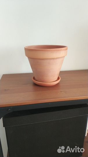 Керамические горшки на 2л для цветов