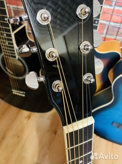 Гитара + чехол