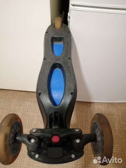 Самокат трёхколёсный Германия