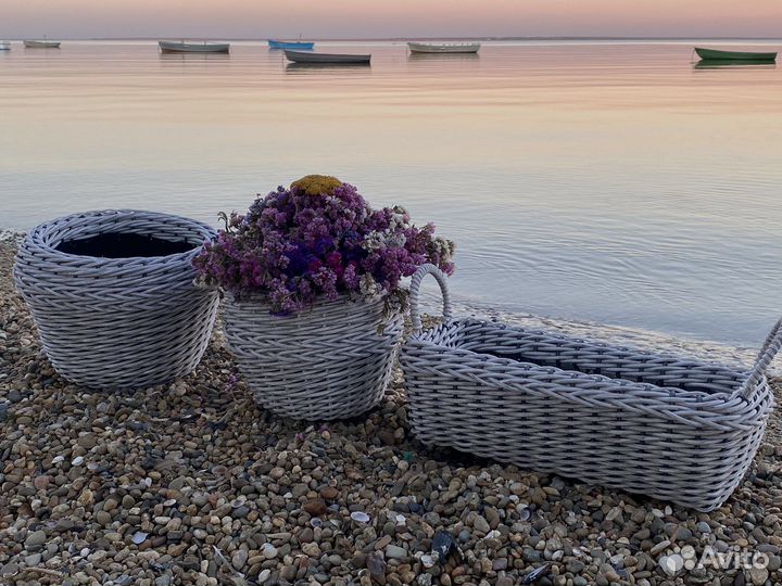 Кашпо из исскуственного ротанга