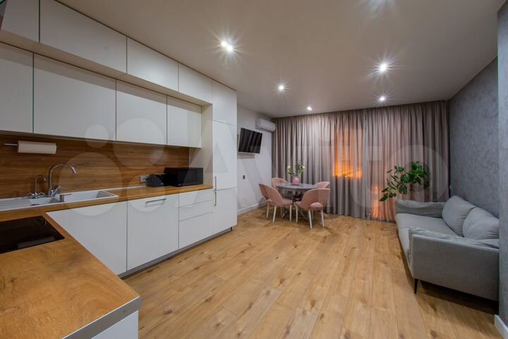 3-к. квартира, 65 м², 15/19 эт.
