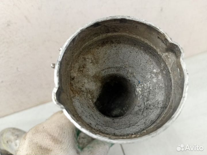 Патрубок интеркулера