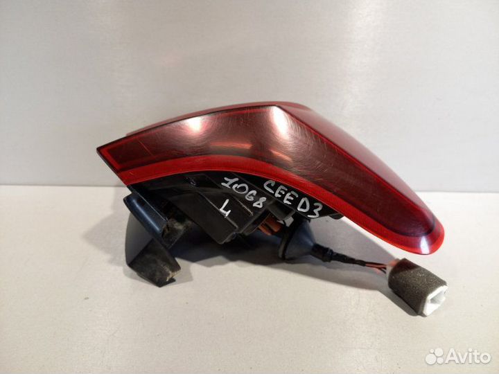 Фонарь задний левый Kia Ceed 3 хэтчбек G4FG 2018