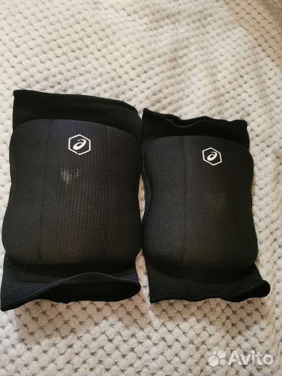 Волейбольные наколенники