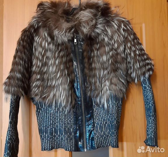 Куртка с мехом чернобурки