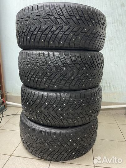 Nokian Tyres Hakkapeliitta 8 245/45 R19