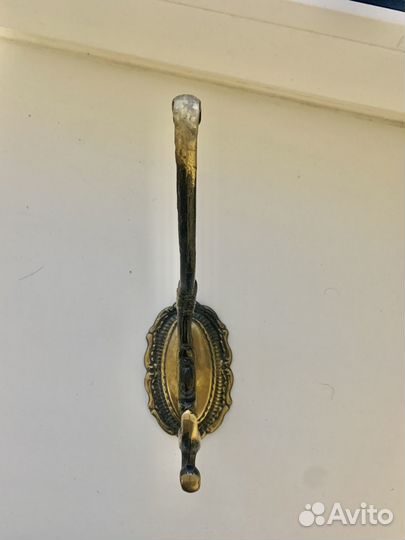 Крючок вешалка латунная для одежды / гардероб